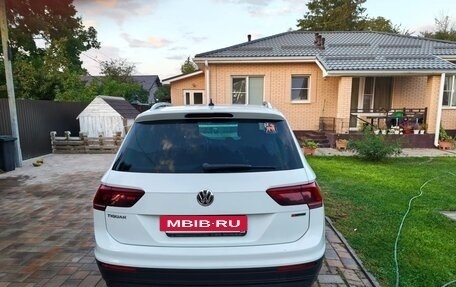 Volkswagen Tiguan II, 2018 год, 2 350 000 рублей, 8 фотография