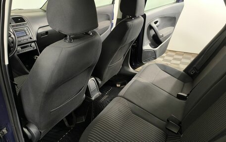Volkswagen Polo VI (EU Market), 2013 год, 730 000 рублей, 11 фотография