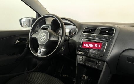 Volkswagen Polo VI (EU Market), 2013 год, 730 000 рублей, 14 фотография