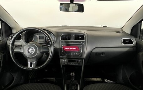Volkswagen Polo VI (EU Market), 2013 год, 730 000 рублей, 13 фотография