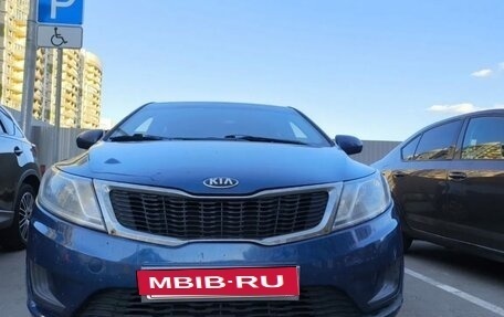KIA Rio III рестайлинг, 2014 год, 660 000 рублей, 3 фотография