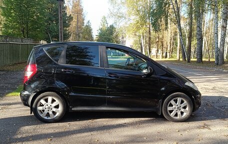 Mercedes-Benz A-Класс, 2011 год, 850 000 рублей, 13 фотография