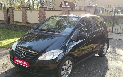 Mercedes-Benz A-Класс, 2011 год, 850 000 рублей, 1 фотография
