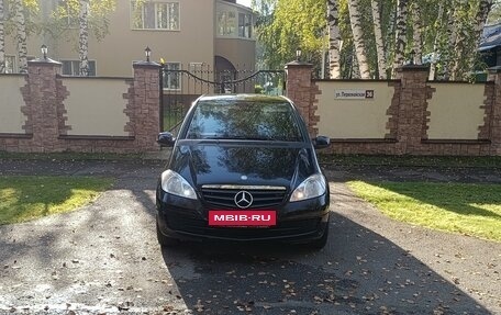Mercedes-Benz A-Класс, 2011 год, 850 000 рублей, 6 фотография