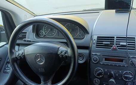 Mercedes-Benz A-Класс, 2011 год, 850 000 рублей, 23 фотография