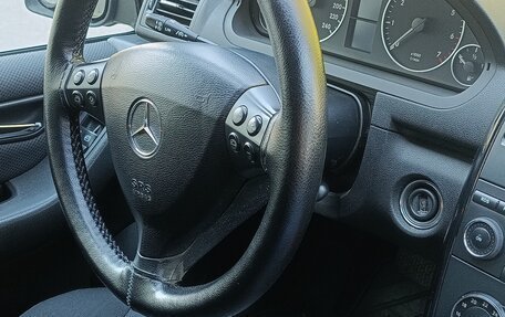 Mercedes-Benz A-Класс, 2011 год, 850 000 рублей, 24 фотография