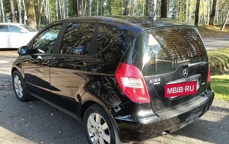 Mercedes-Benz A-Класс, 2011 год, 850 000 рублей, 16 фотография