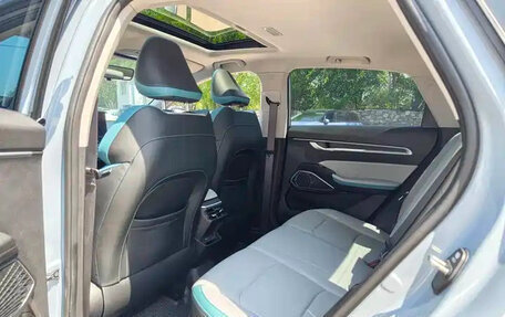 Geely Emgrand, 2023 год, 1 350 000 рублей, 4 фотография