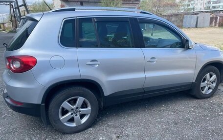 Volkswagen Tiguan I, 2010 год, 950 000 рублей, 4 фотография