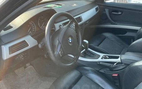 BMW 3 серия, 2009 год, 670 000 рублей, 14 фотография