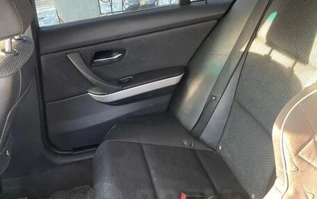 BMW 3 серия, 2009 год, 670 000 рублей, 15 фотография