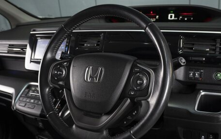 Honda Stepwgn IV, 2018 год, 2 130 000 рублей, 11 фотография
