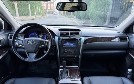 Toyota Camry, 2017 год, 3 100 000 рублей, 12 фотография