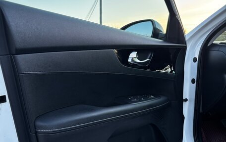 KIA Cerato IV, 2019 год, 1 820 000 рублей, 7 фотография