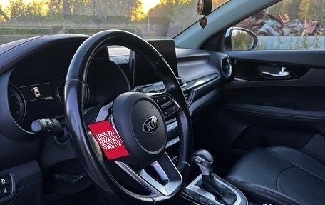 KIA Cerato IV, 2019 год, 1 820 000 рублей, 10 фотография