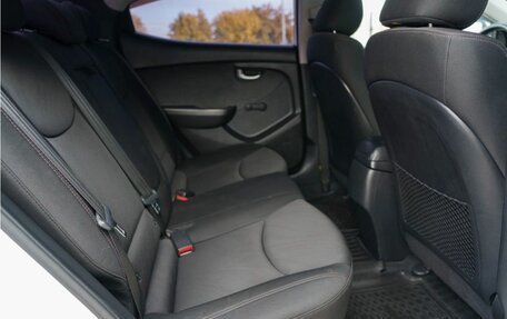 Hyundai Elantra V, 2014 год, 1 229 000 рублей, 20 фотография