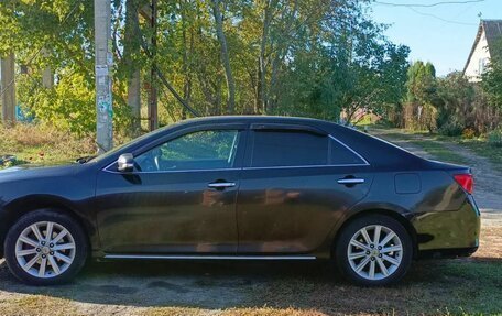 Toyota Camry, 2013 год, 690 000 рублей, 3 фотография