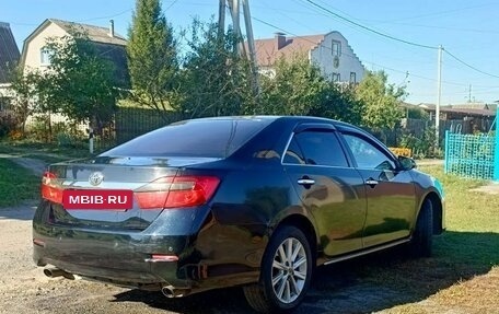 Toyota Camry, 2013 год, 690 000 рублей, 9 фотография