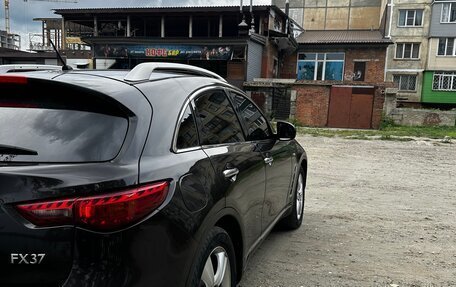 Infiniti FX II, 2011 год, 1 300 000 рублей, 8 фотография
