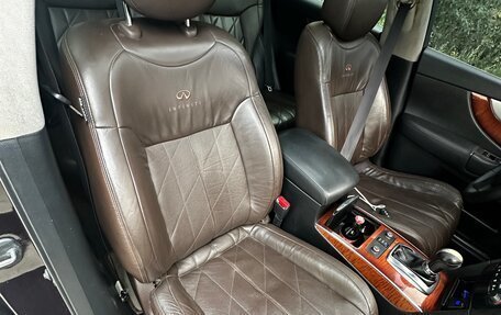 Infiniti FX II, 2011 год, 1 300 000 рублей, 25 фотография