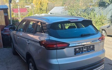 Geely Atlas, 2022 год, 1 455 000 рублей, 4 фотография