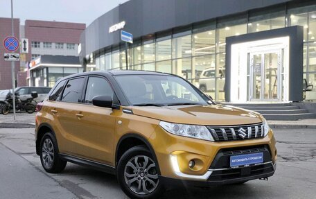 Suzuki Vitara II рестайлинг, 2019 год, 2 100 000 рублей, 3 фотография