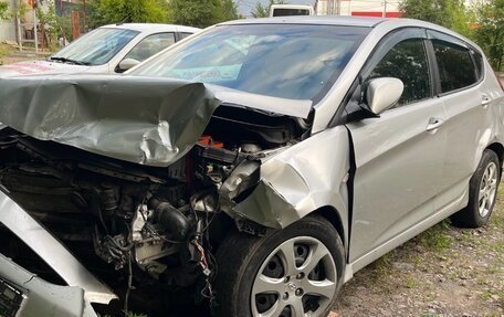 Hyundai Solaris II рестайлинг, 2013 год, 248 000 рублей, 6 фотография