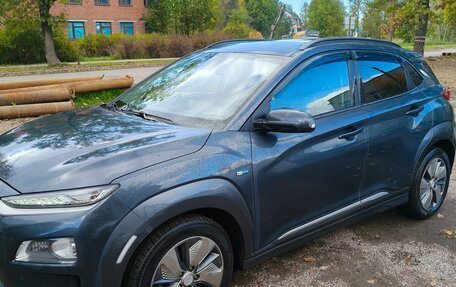 Hyundai Kona I, 2018 год, 2 100 000 рублей, 5 фотография