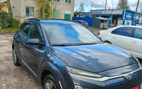 Hyundai Kona I, 2018 год, 2 100 000 рублей, 2 фотография