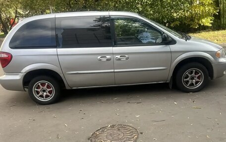 Dodge Caravan IV, 2002 год, 390 000 рублей, 2 фотография