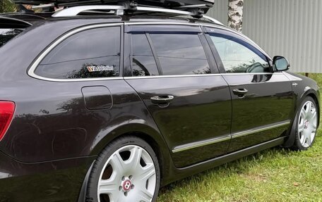 Skoda Superb III рестайлинг, 2012 год, 1 300 000 рублей, 2 фотография