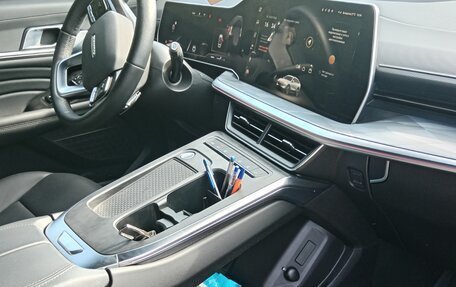 Haval F7x, 2025 год, 2 950 000 рублей, 8 фотография