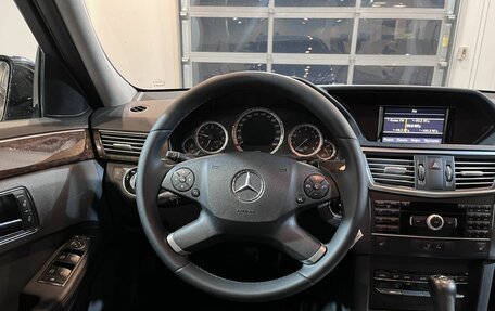 Mercedes-Benz E-Класс, 2011 год, 1 320 000 рублей, 10 фотография