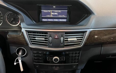 Mercedes-Benz E-Класс, 2011 год, 1 320 000 рублей, 13 фотография