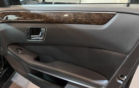 Mercedes-Benz E-Класс, 2011 год, 1 320 000 рублей, 23 фотография