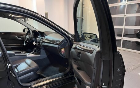 Mercedes-Benz E-Класс, 2011 год, 1 320 000 рублей, 22 фотография