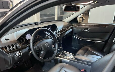 Mercedes-Benz E-Класс, 2011 год, 1 320 000 рублей, 18 фотография