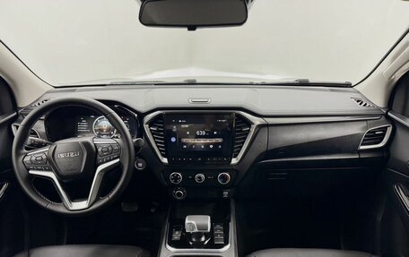 Isuzu D-Max, 2026 год, 4 800 000 рублей, 19 фотография