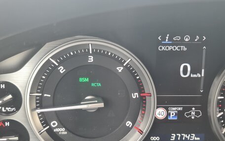 Toyota Land Cruiser 200, 2019 год, 10 500 000 рублей, 5 фотография