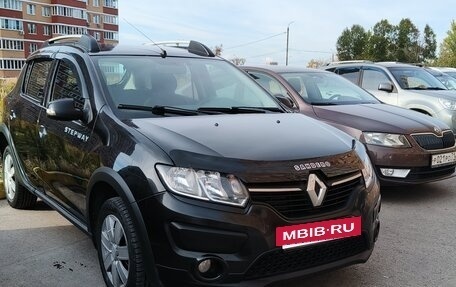 Renault Sandero II рестайлинг, 2015 год, 560 000 рублей, 2 фотография