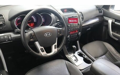 KIA Sorento II рестайлинг, 2012 год, 1 699 000 рублей, 6 фотография