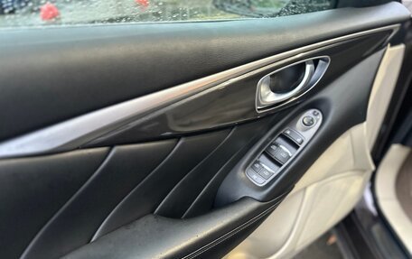 Infiniti Q50 I рестайлинг, 2014 год, 1 800 000 рублей, 10 фотография