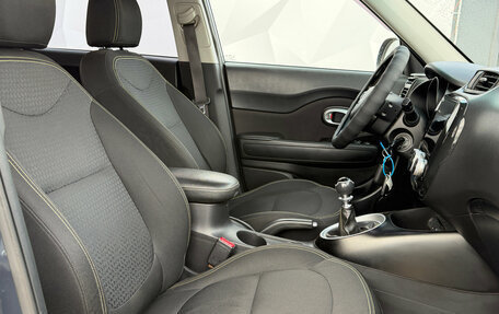 KIA Soul II рестайлинг, 2014 год, 1 090 000 рублей, 20 фотография
