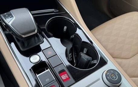 Volkswagen Touareg III, 2020 год, 3 890 000 рублей, 1 фотография