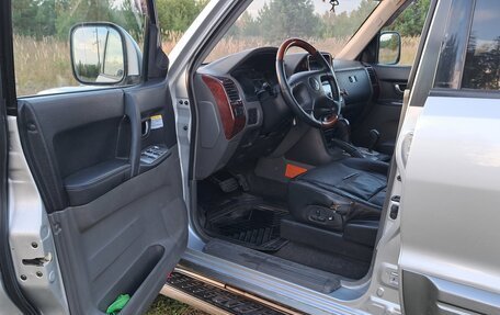 Mitsubishi Pajero III рестайлинг, 2003 год, 1 100 000 рублей, 13 фотография