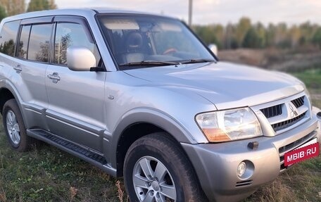 Mitsubishi Pajero III рестайлинг, 2003 год, 1 100 000 рублей, 7 фотография