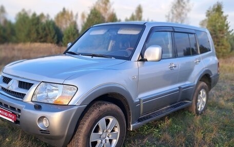 Mitsubishi Pajero III рестайлинг, 2003 год, 1 100 000 рублей, 5 фотография