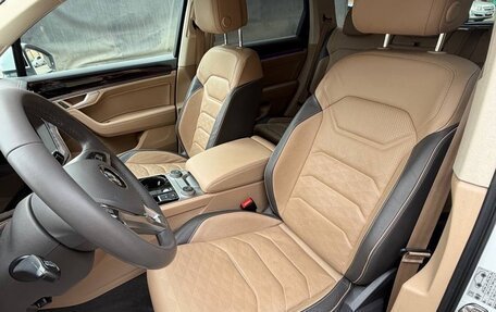 Volkswagen Touareg III, 2020 год, 3 890 000 рублей, 5 фотография