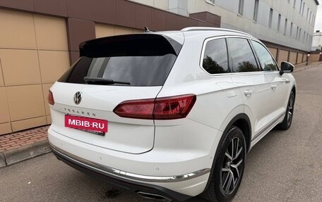 Volkswagen Touareg III, 2020 год, 3 890 000 рублей, 7 фотография