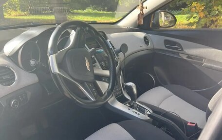 Chevrolet Cruze II, 2011 год, 680 000 рублей, 8 фотография